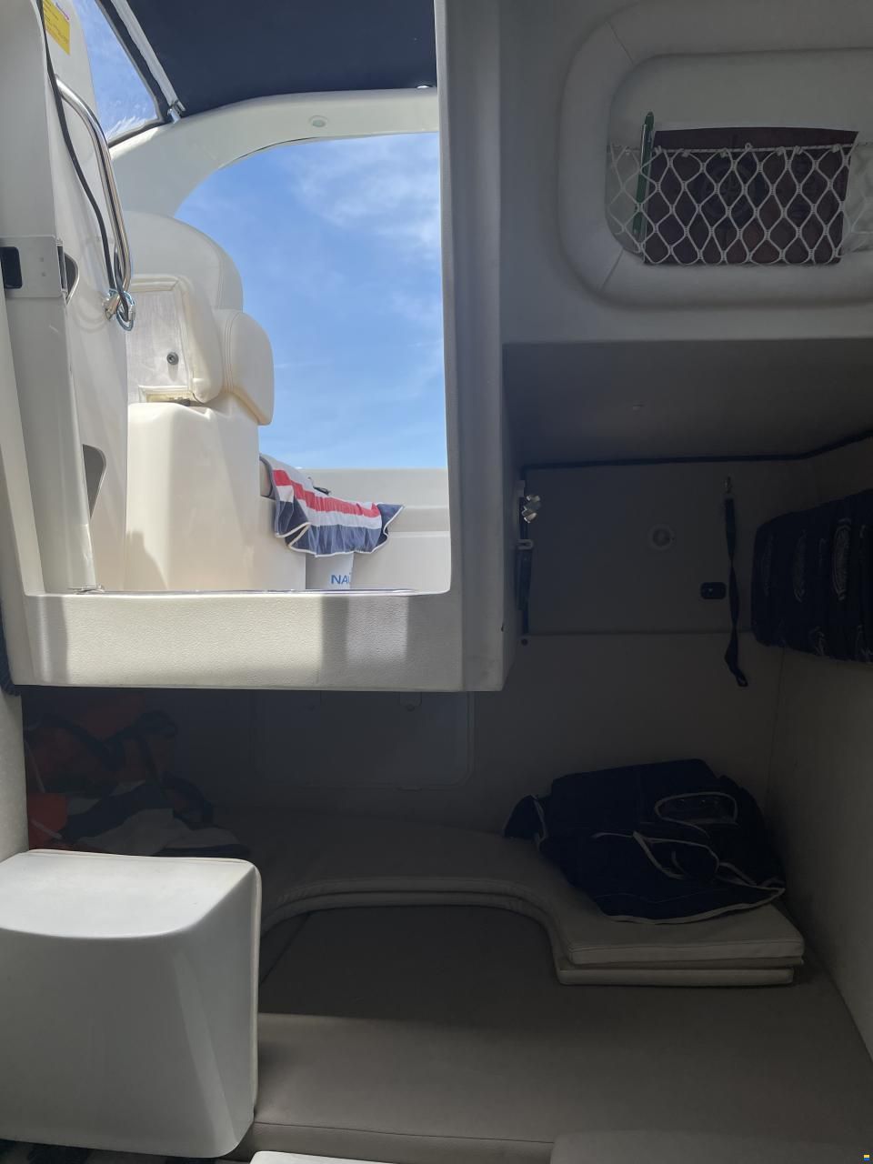 Coverline 710 Cabin