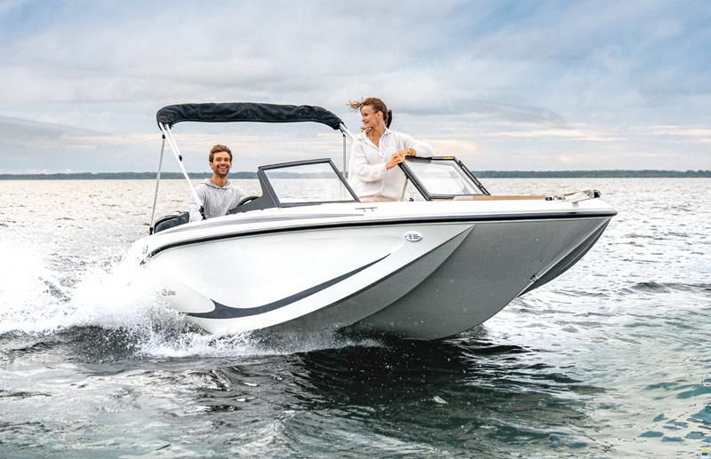 Quicksilver 525 AXESS / Mercury 115 pr&ecirc;t &agrave; naviguer