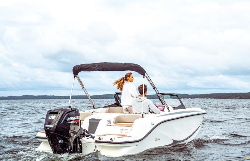 Quicksilver 525 AXESS / Mercury 115 pr&ecirc;t &agrave; naviguer