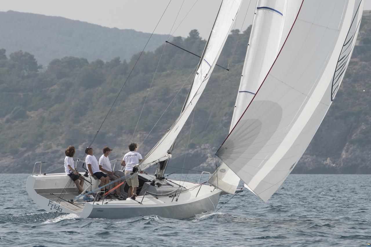 Comuzzi C 32 Weekender