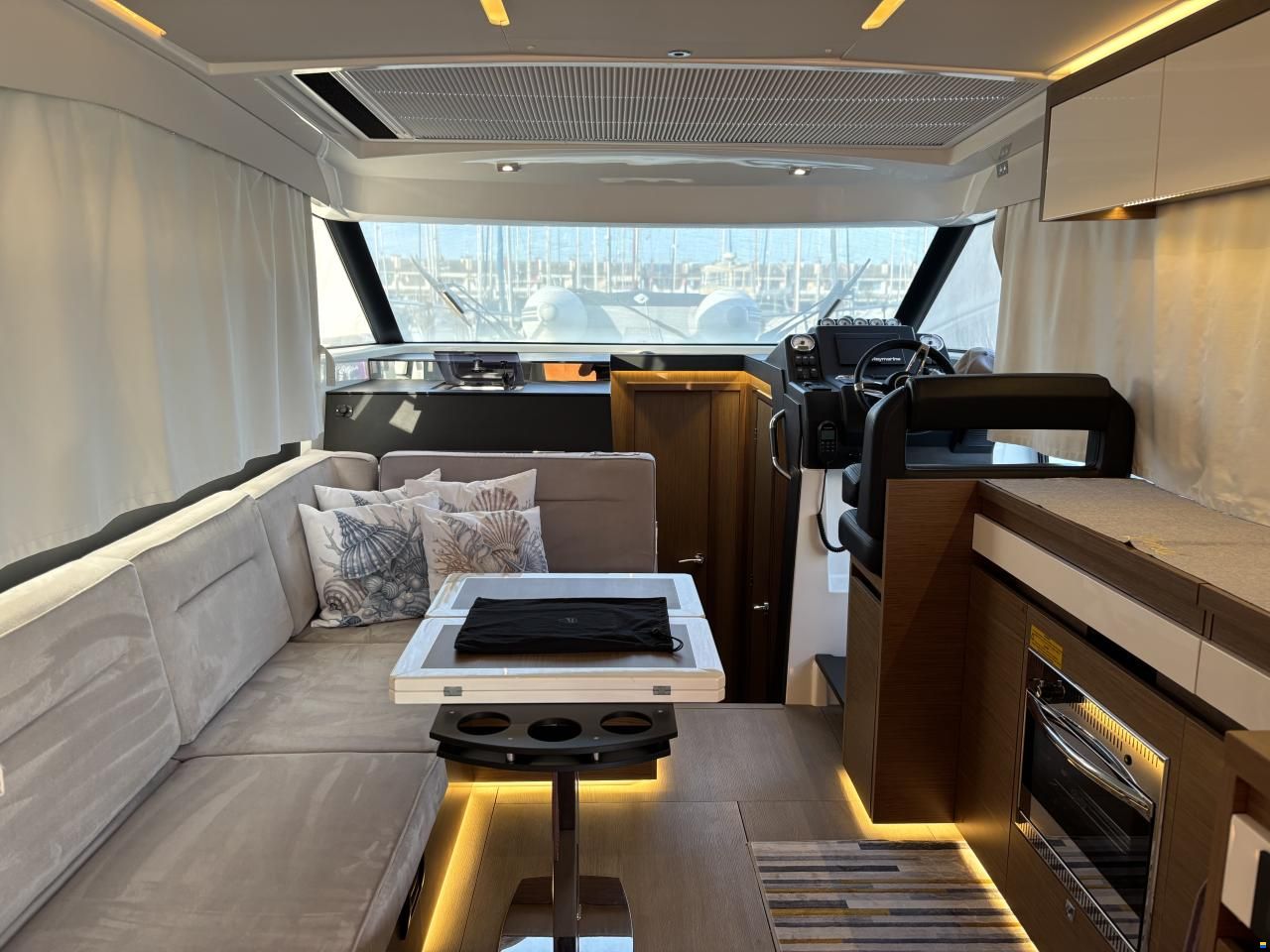 Jeanneau NC37