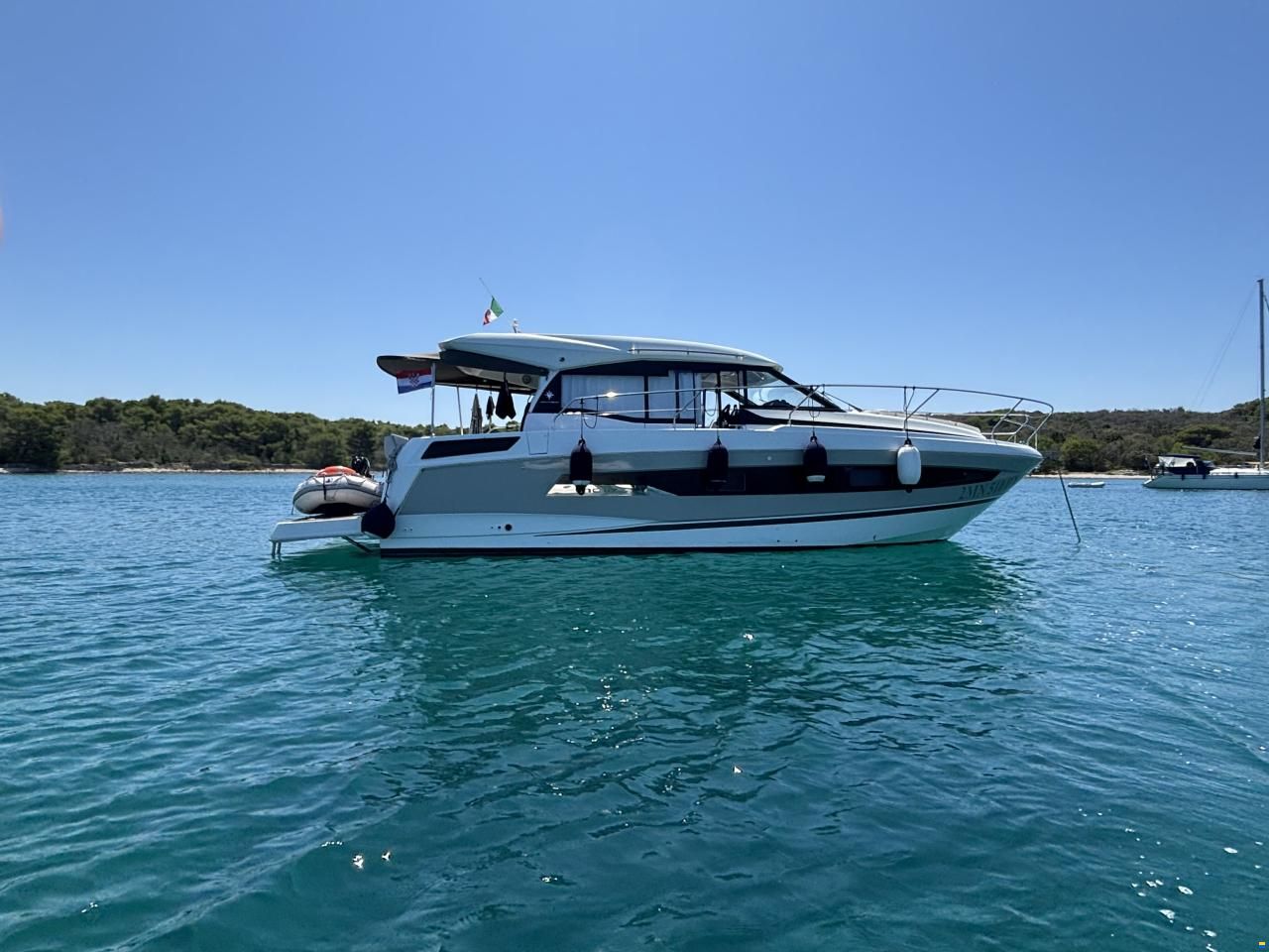 Jeanneau NC37