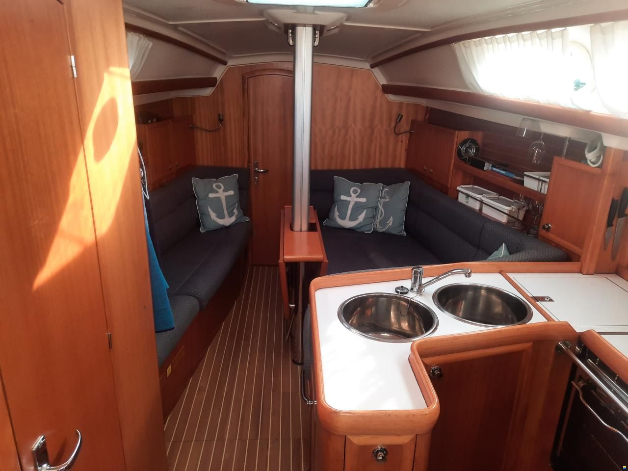 Elan 37