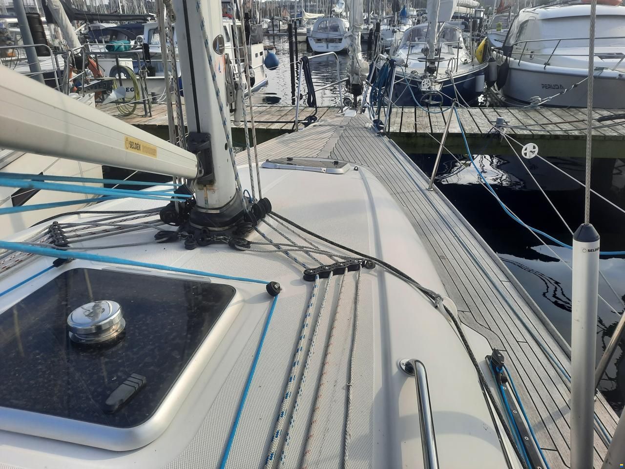 Elan 37