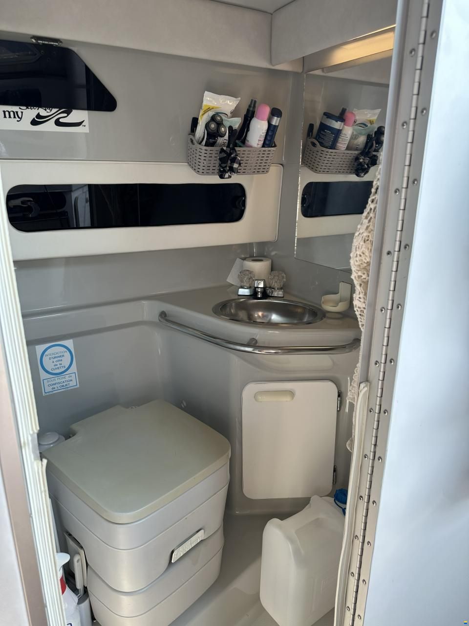 Sea Ray 250 DA