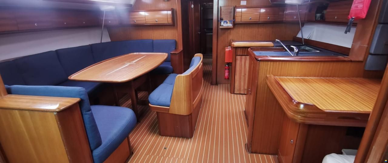 Bavaria 49