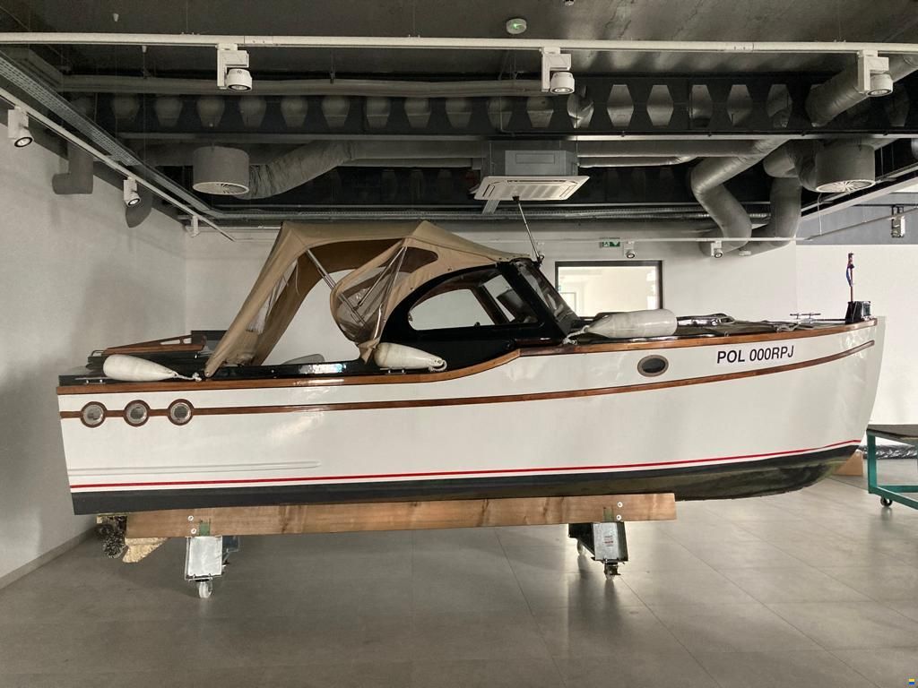 Louis Marine LM 011