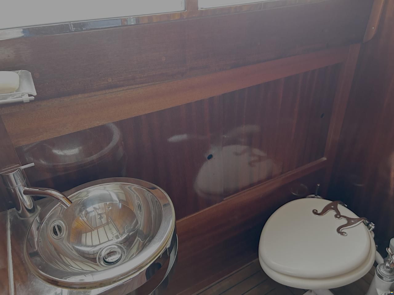 Rohn Motoryacht Spurwing