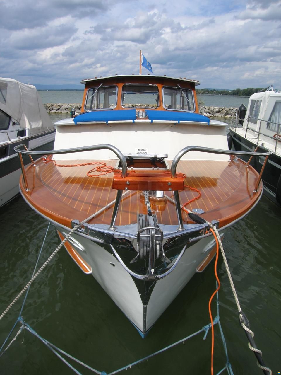 Rohn Motoryacht Spurwing
