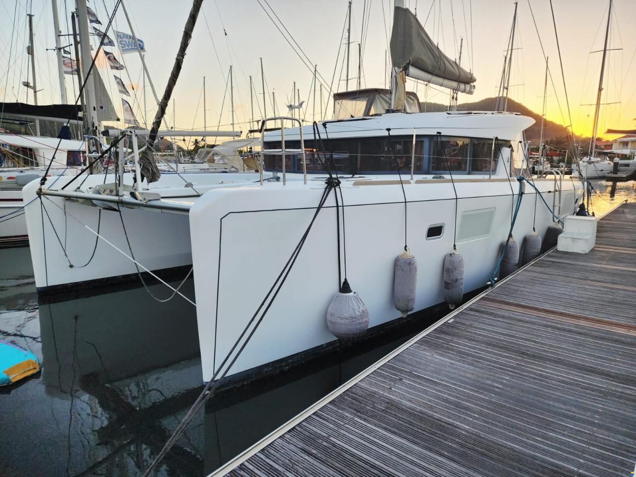 Lagoon 39