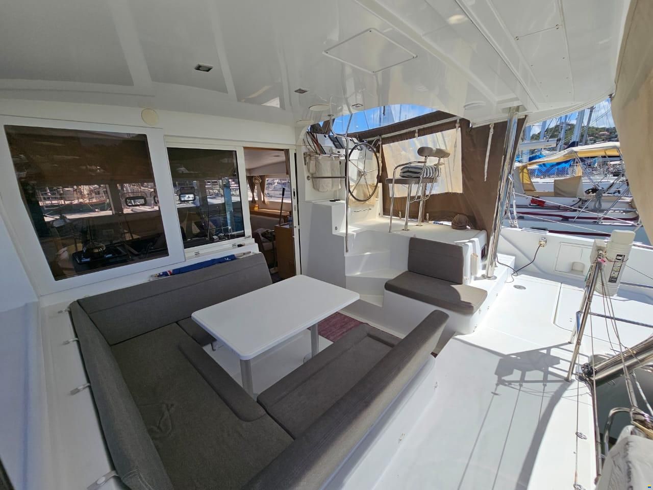 Lagoon 39