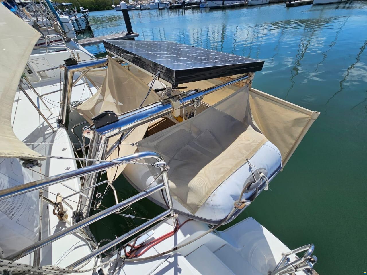 Lagoon 39