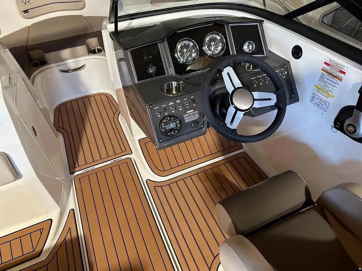 Bayliner VR5