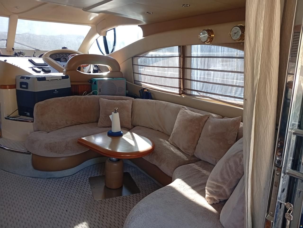 Azimut 46 FLY