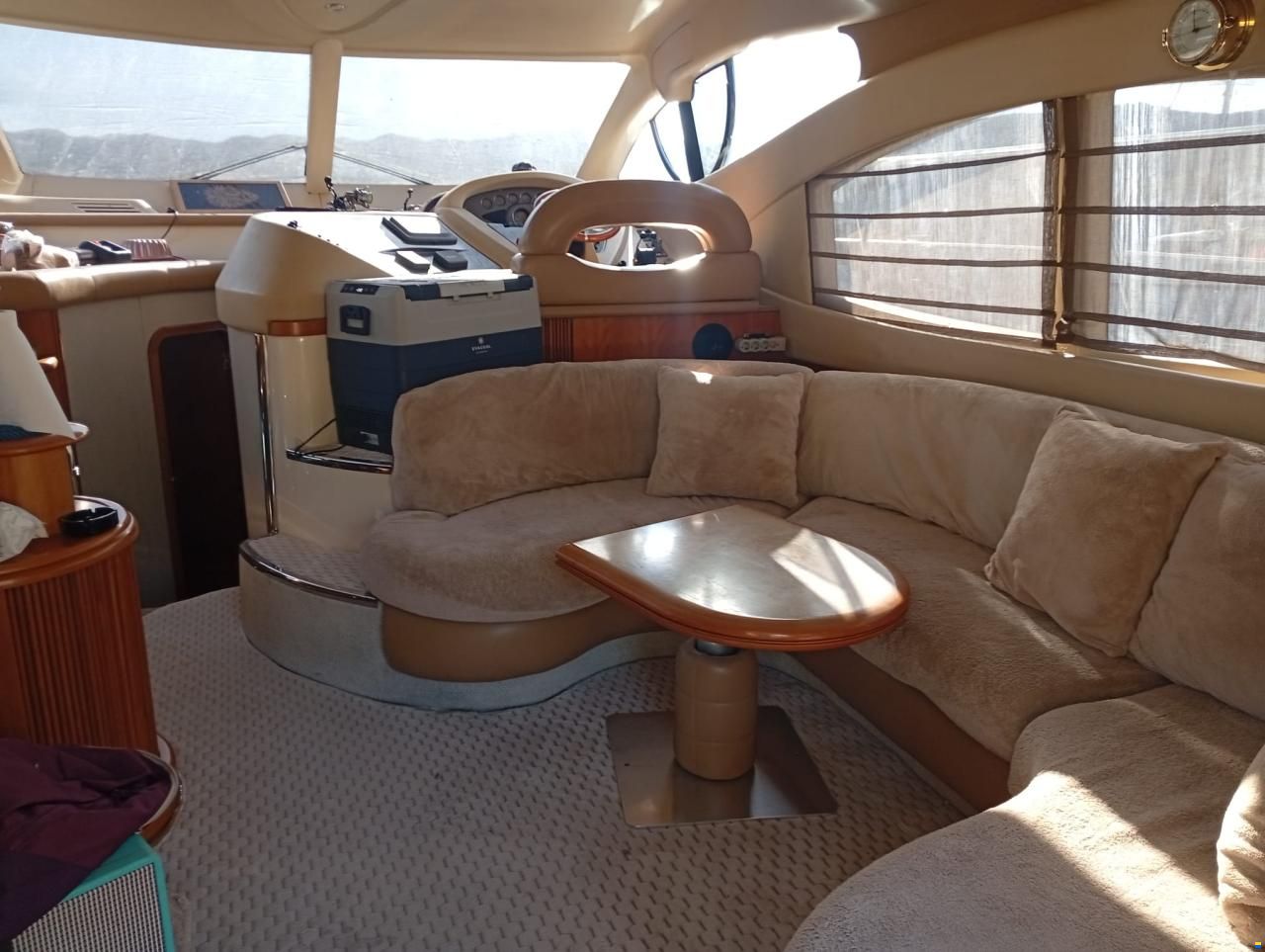 Azimut 46 FLY