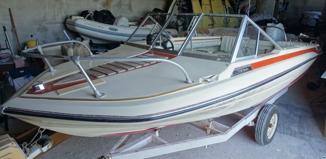 Glastron V 162 Futura