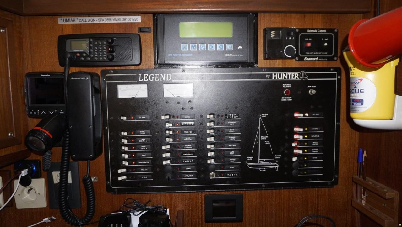 Hunter 40.5