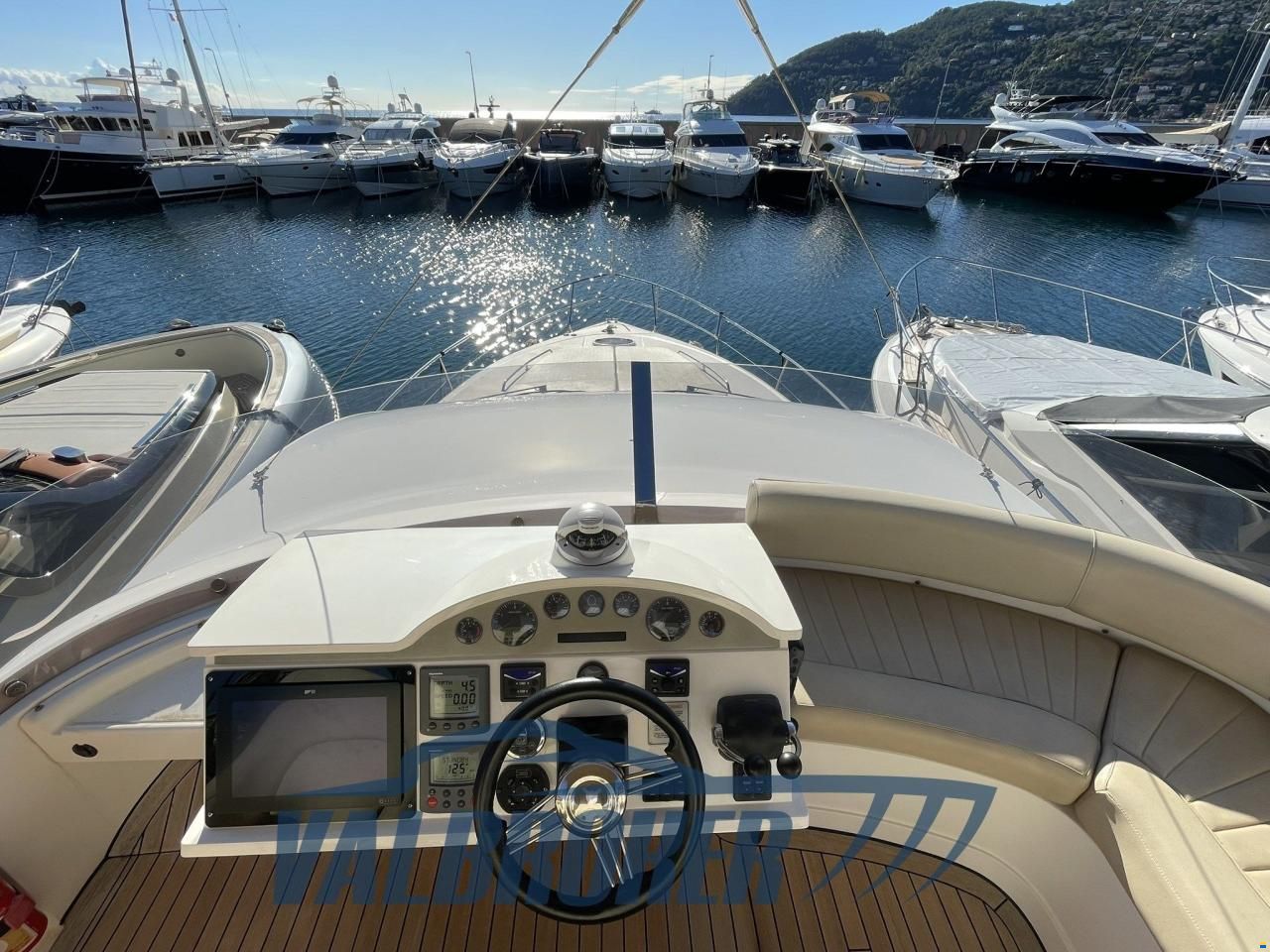 Fairline PHANTOM 48