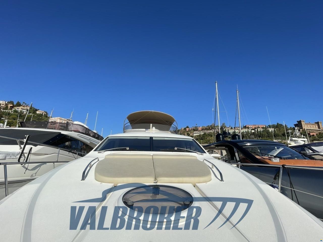 Fairline PHANTOM 48