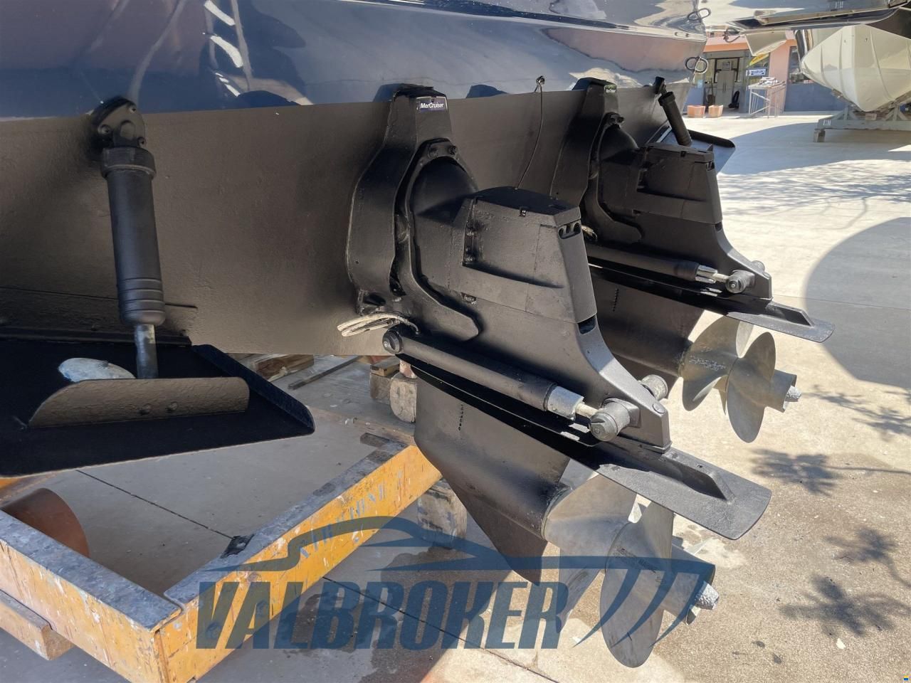 Sea Ray 355 DA SUNDANCER