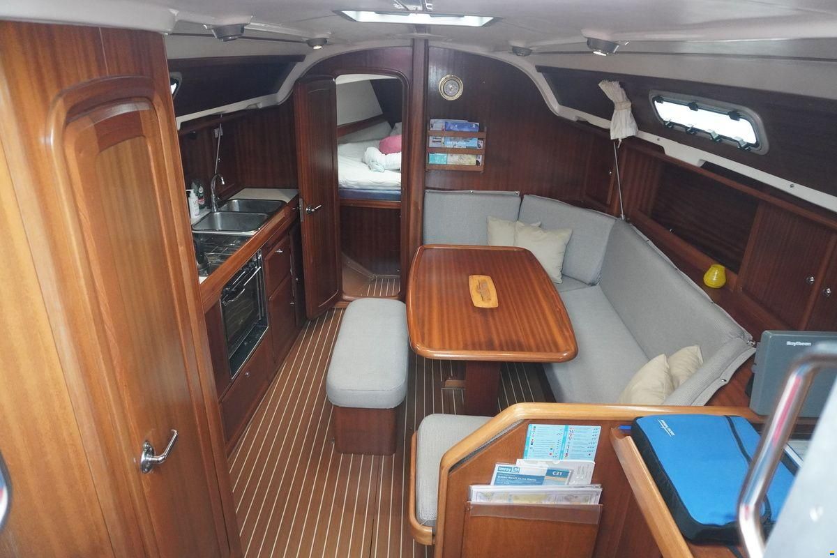 Bavaria 36-3