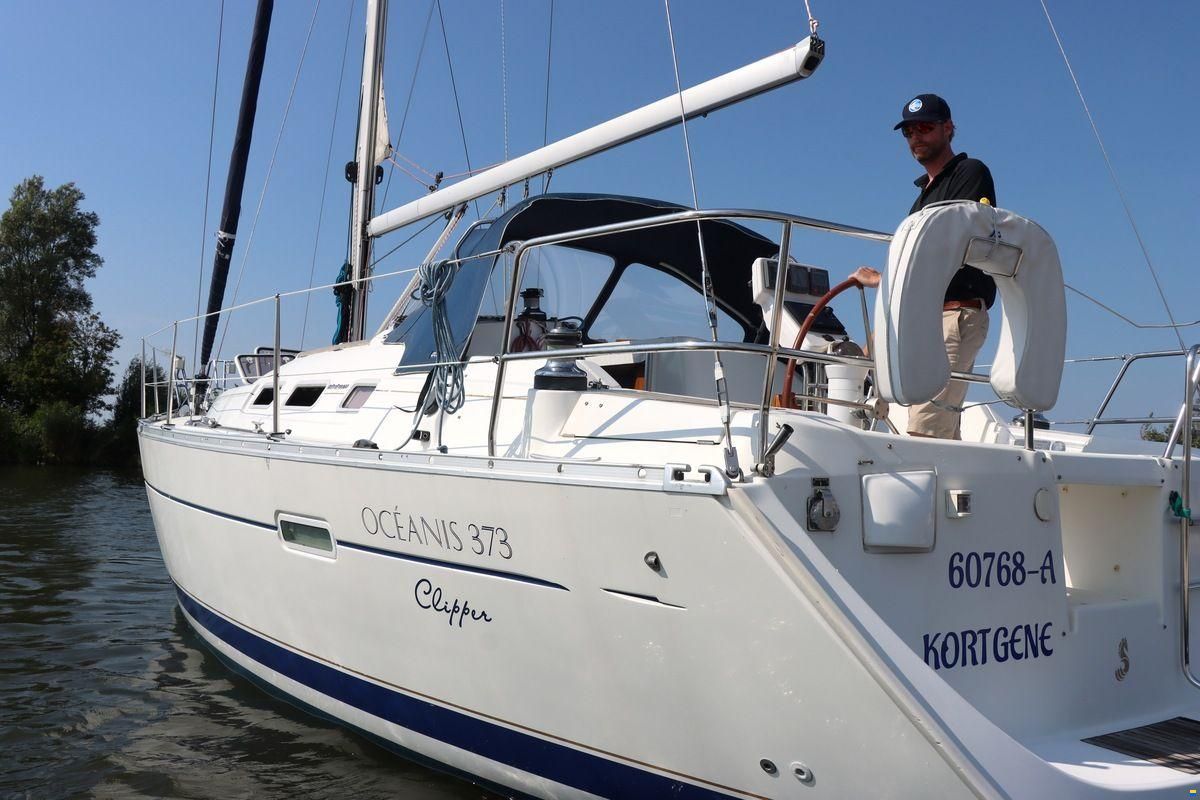 Beneteau OCEANIS CLIPPER 373