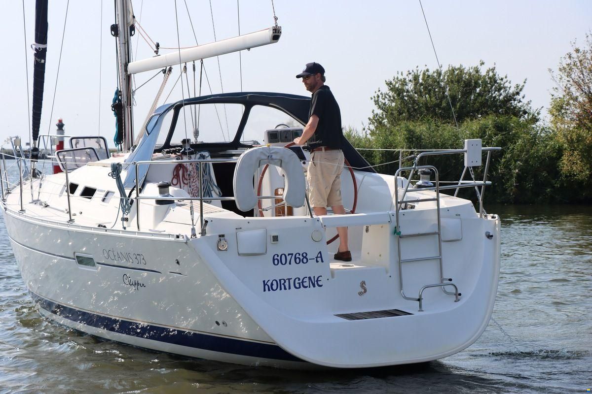 Beneteau OCEANIS CLIPPER 373