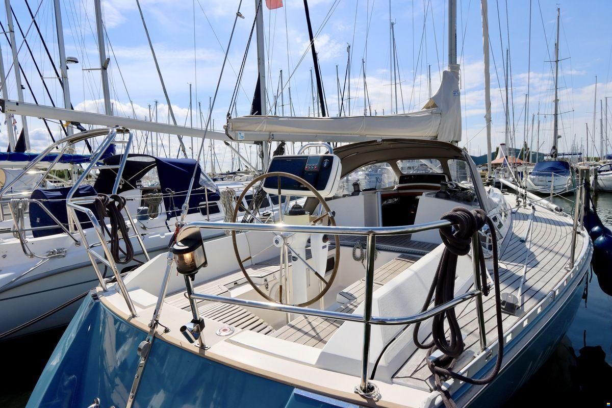 Spirit 37