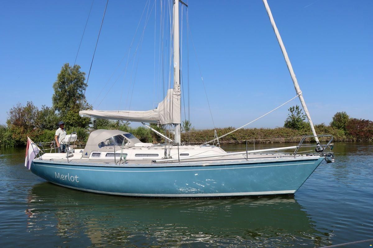 Spirit 37