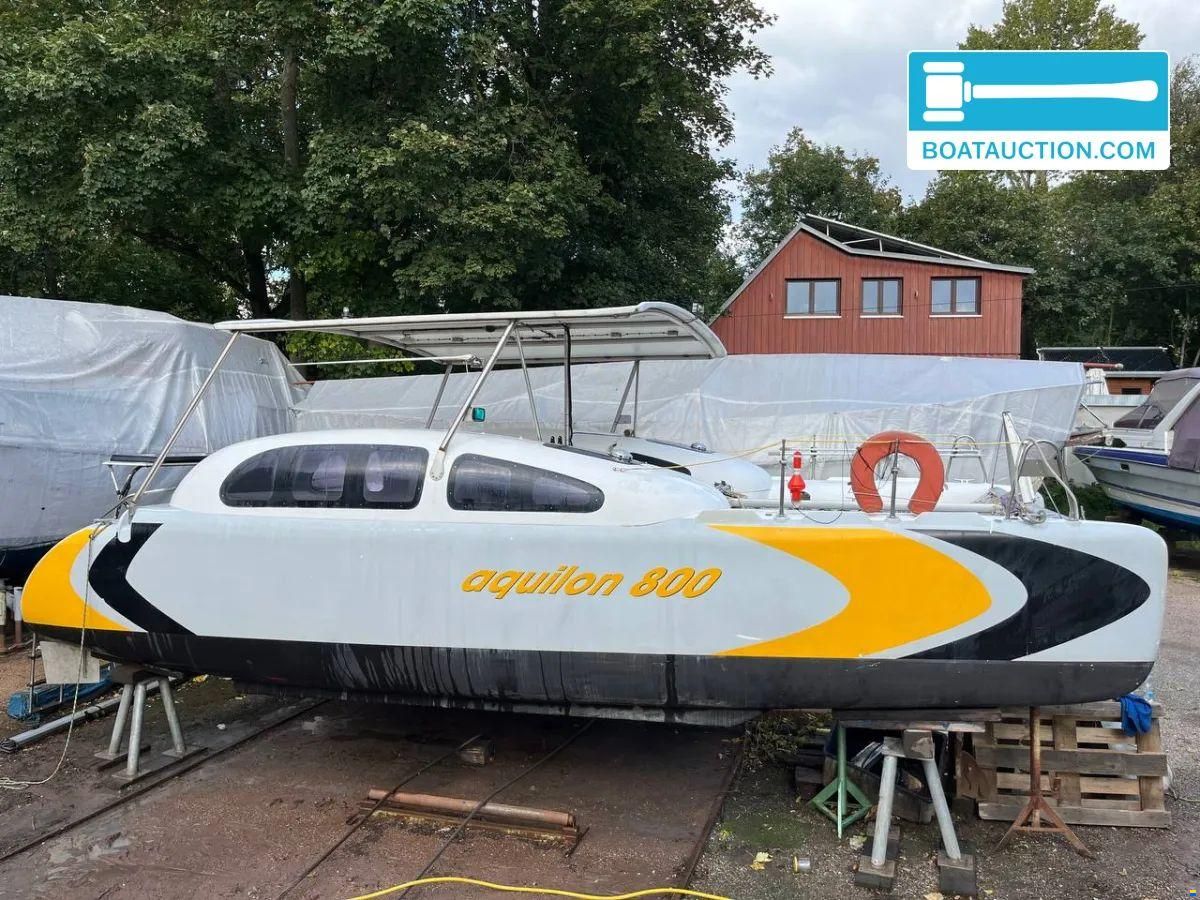 Aquilon 800
