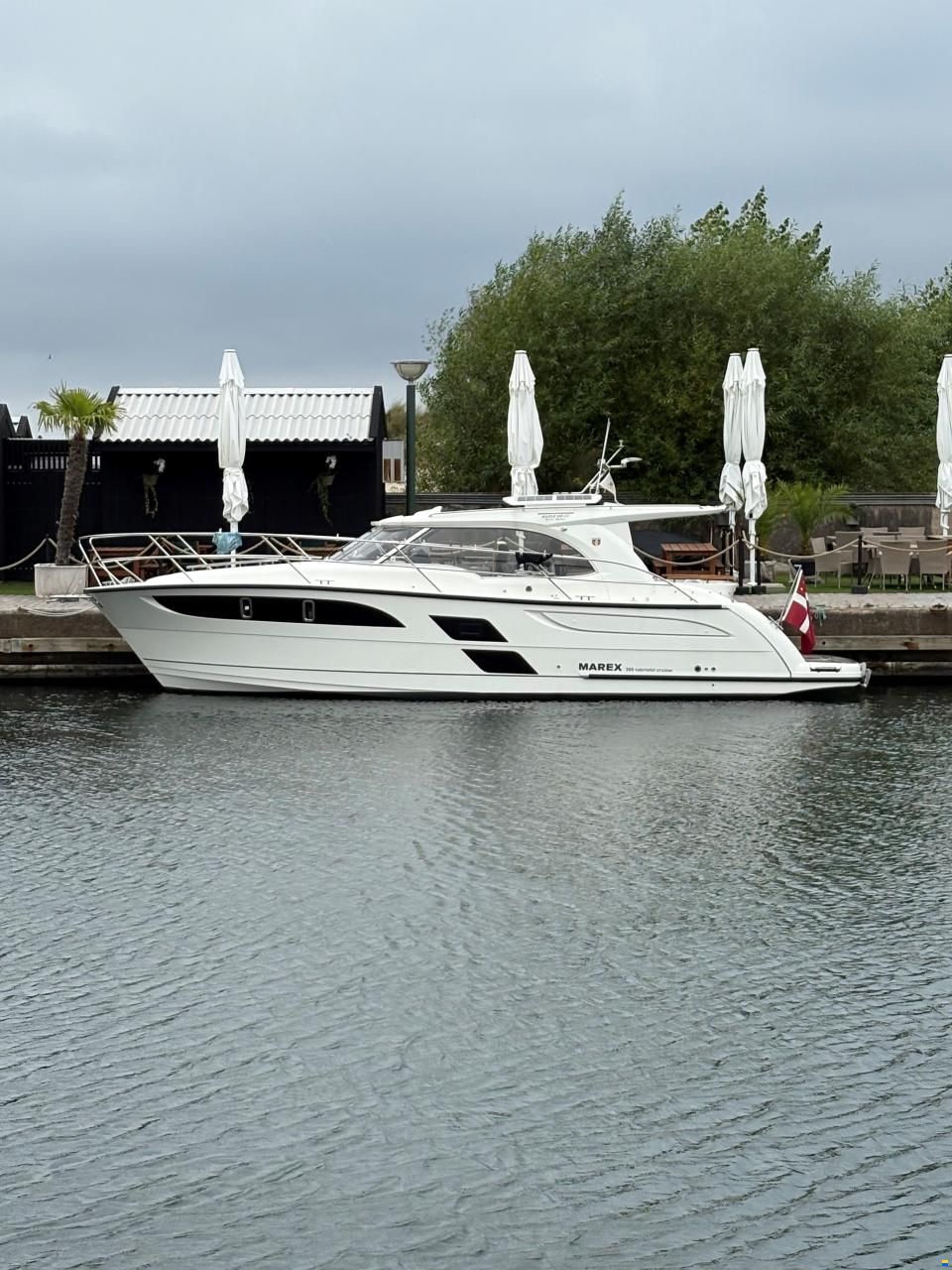 Marex 360 Cabriolet Cruiser