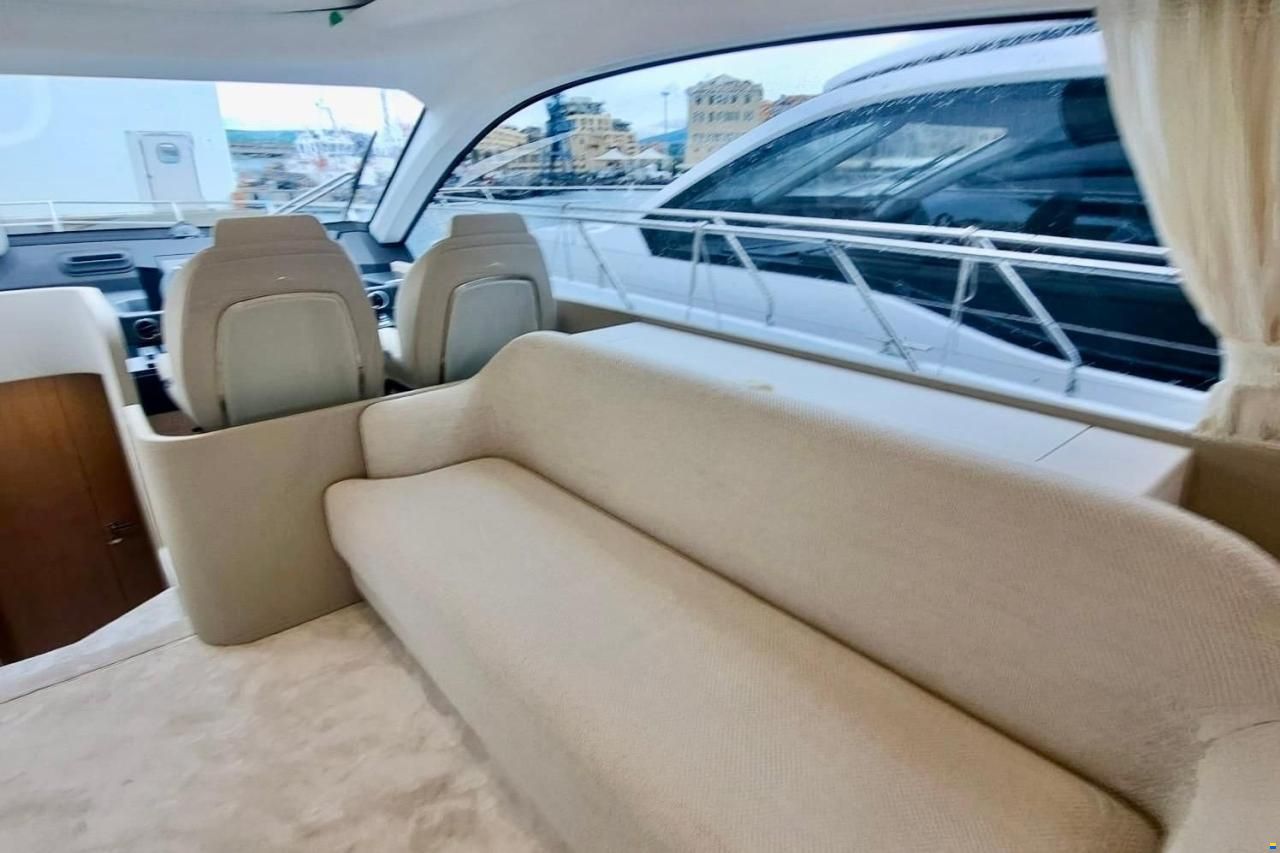 Azimut Fly 53