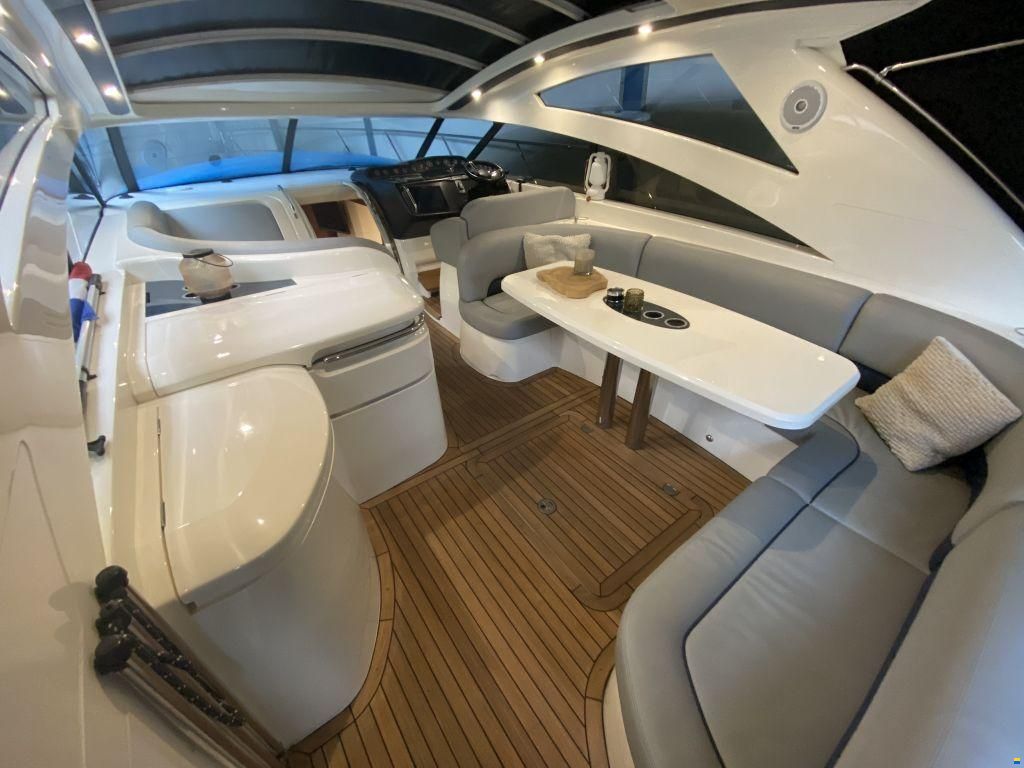 Princess V48