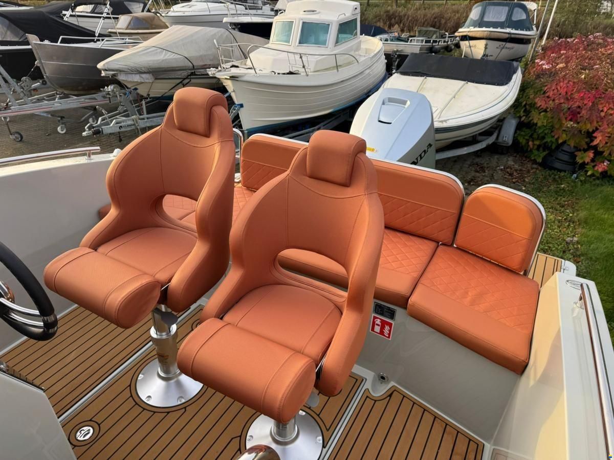 Maxima 700 Sport