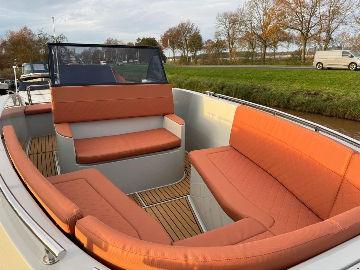 Maxima 700 Sport