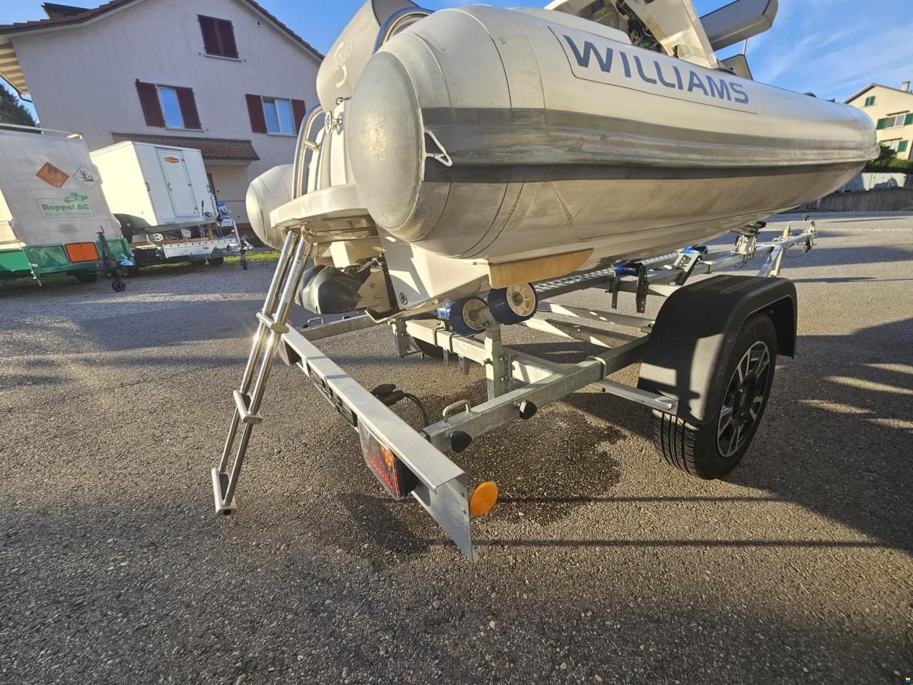 Williams 325Jet