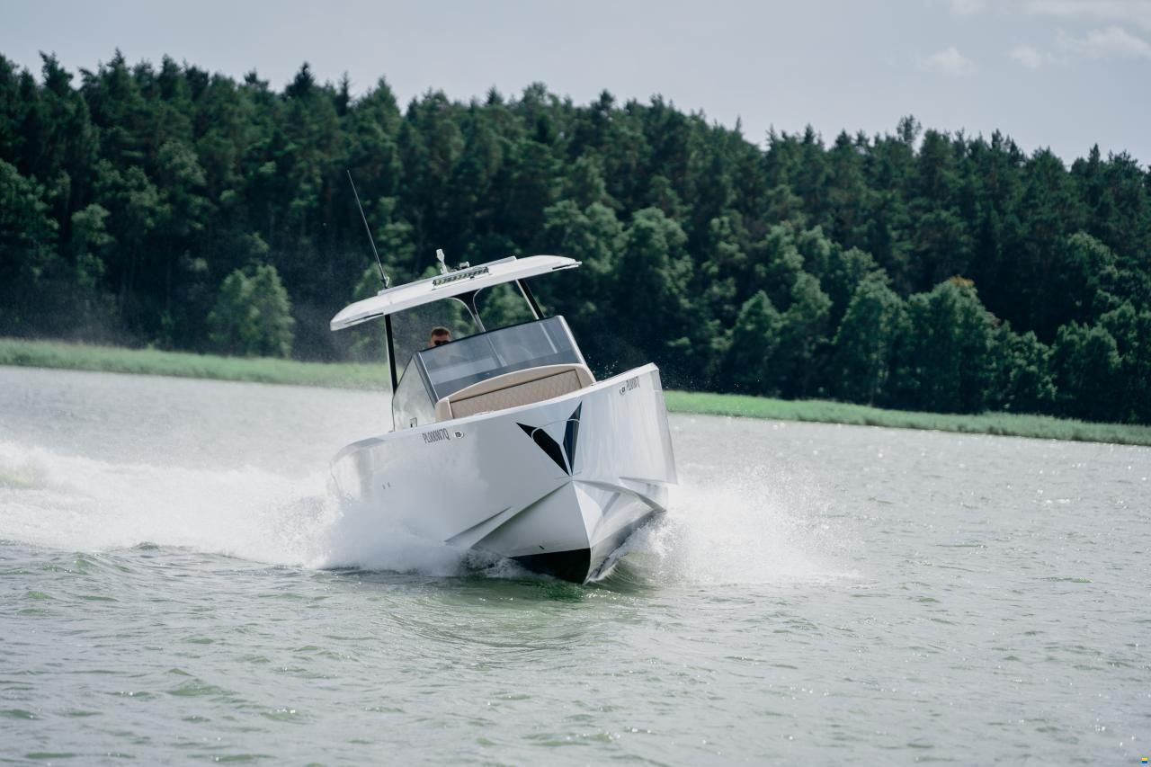 Virtue V33 Top