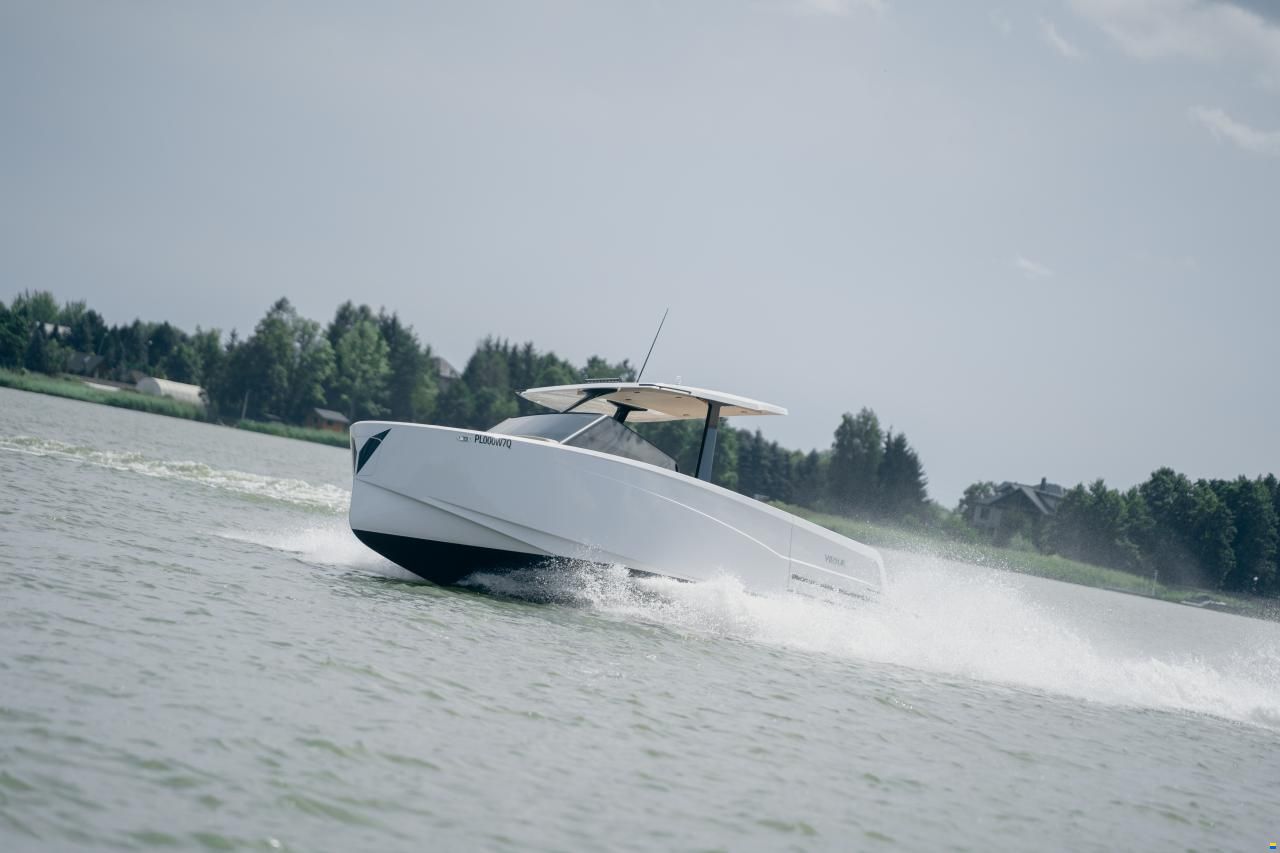 Virtue V33 Top
