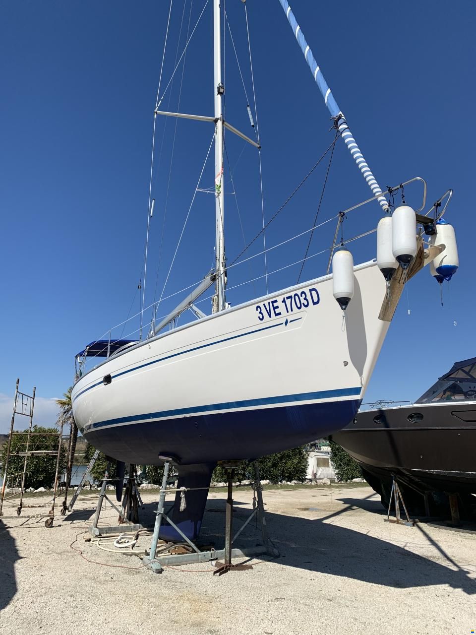 Bavaria 40