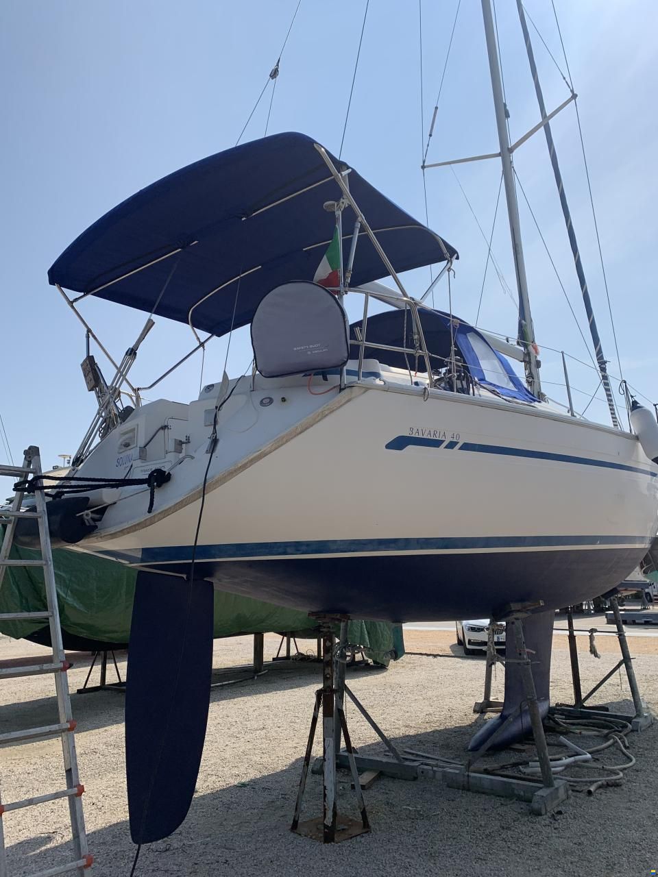 Bavaria 40