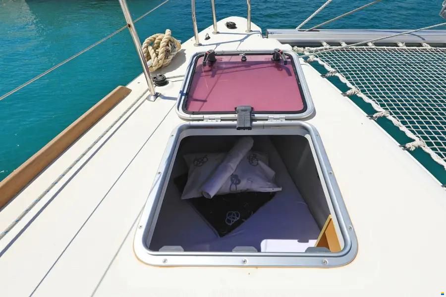 Lagoon 400