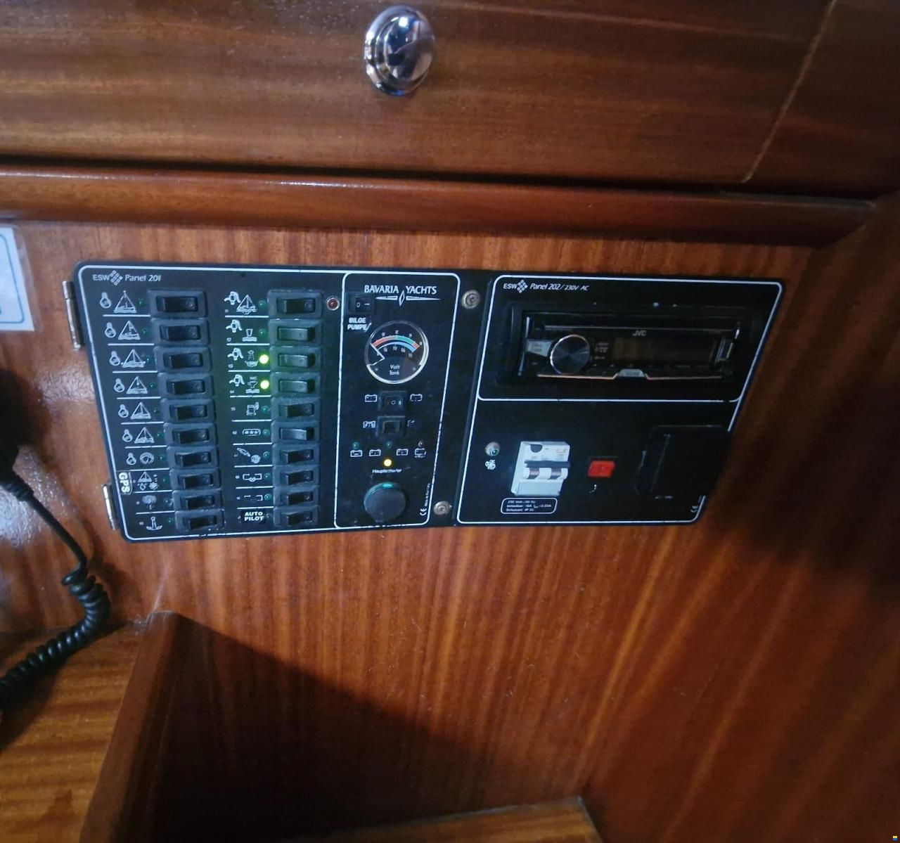 Bavaria 44