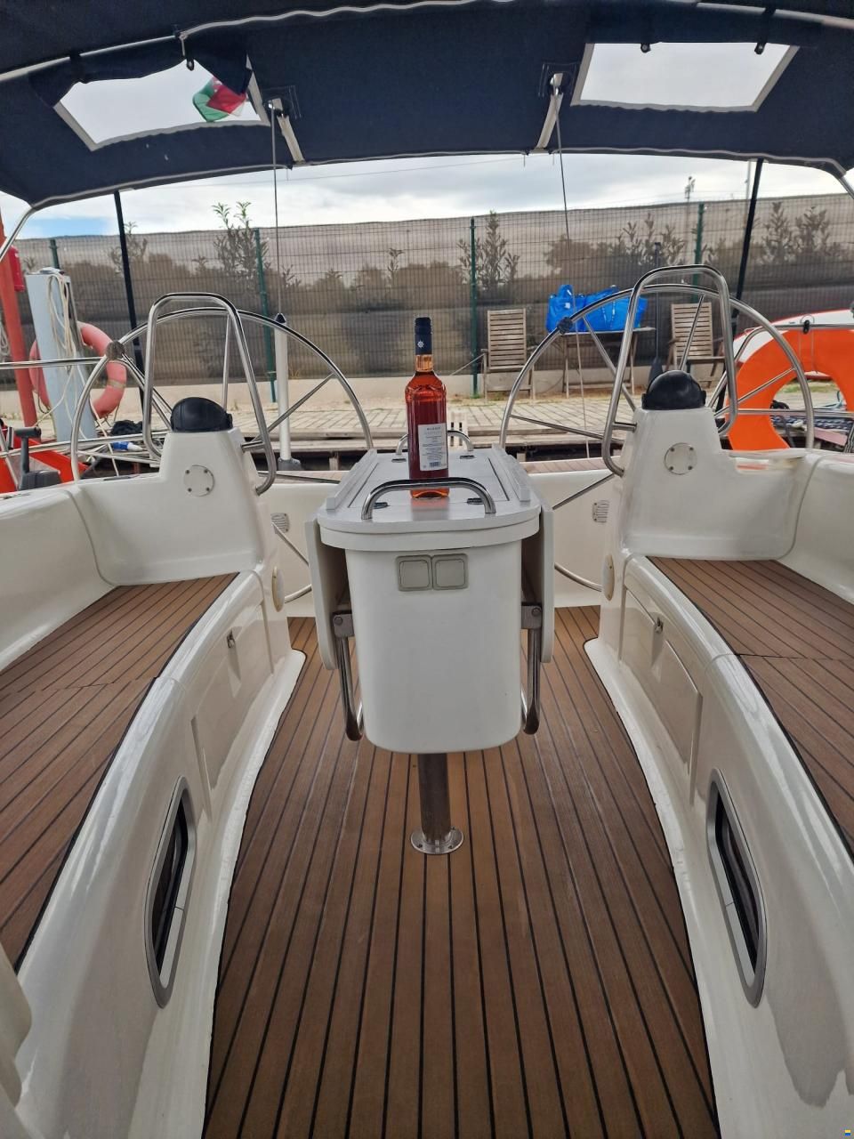 Bavaria 44