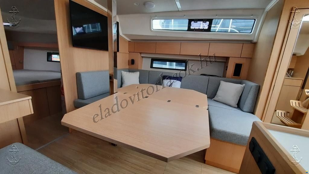Bavaria C42