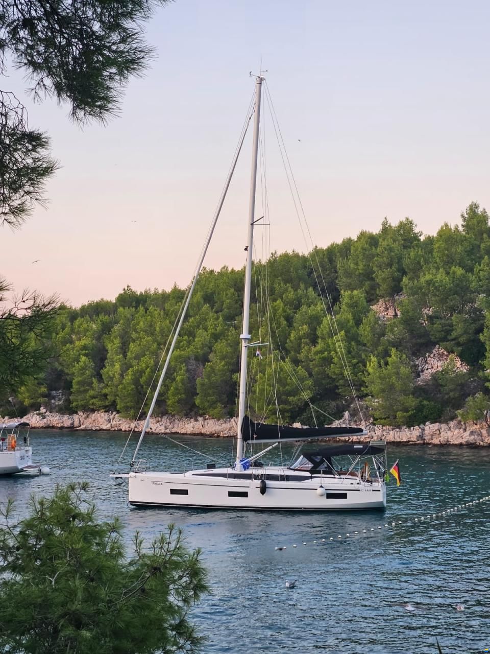 Bavaria C 42