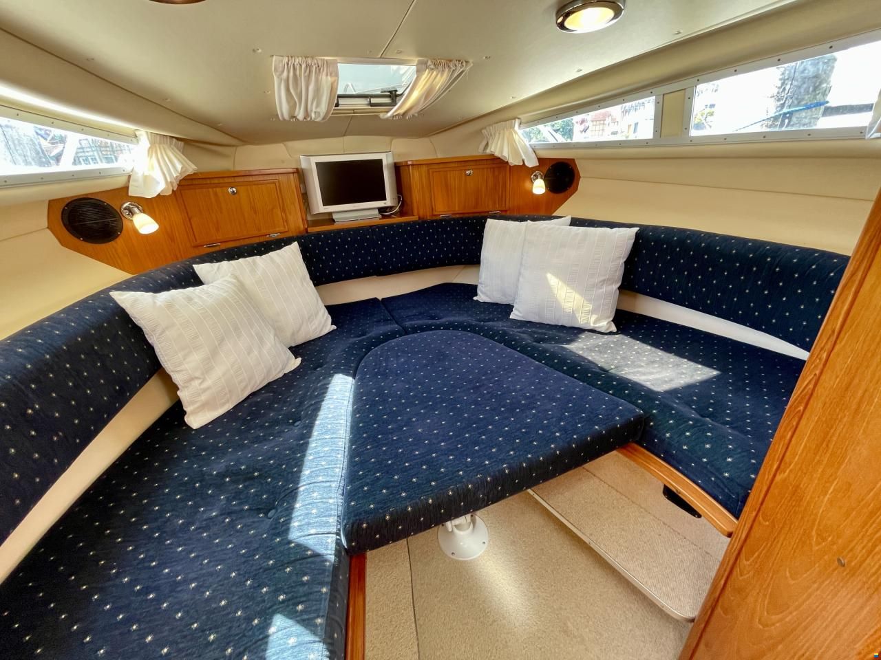Marex 280 Holiday Blue-Line