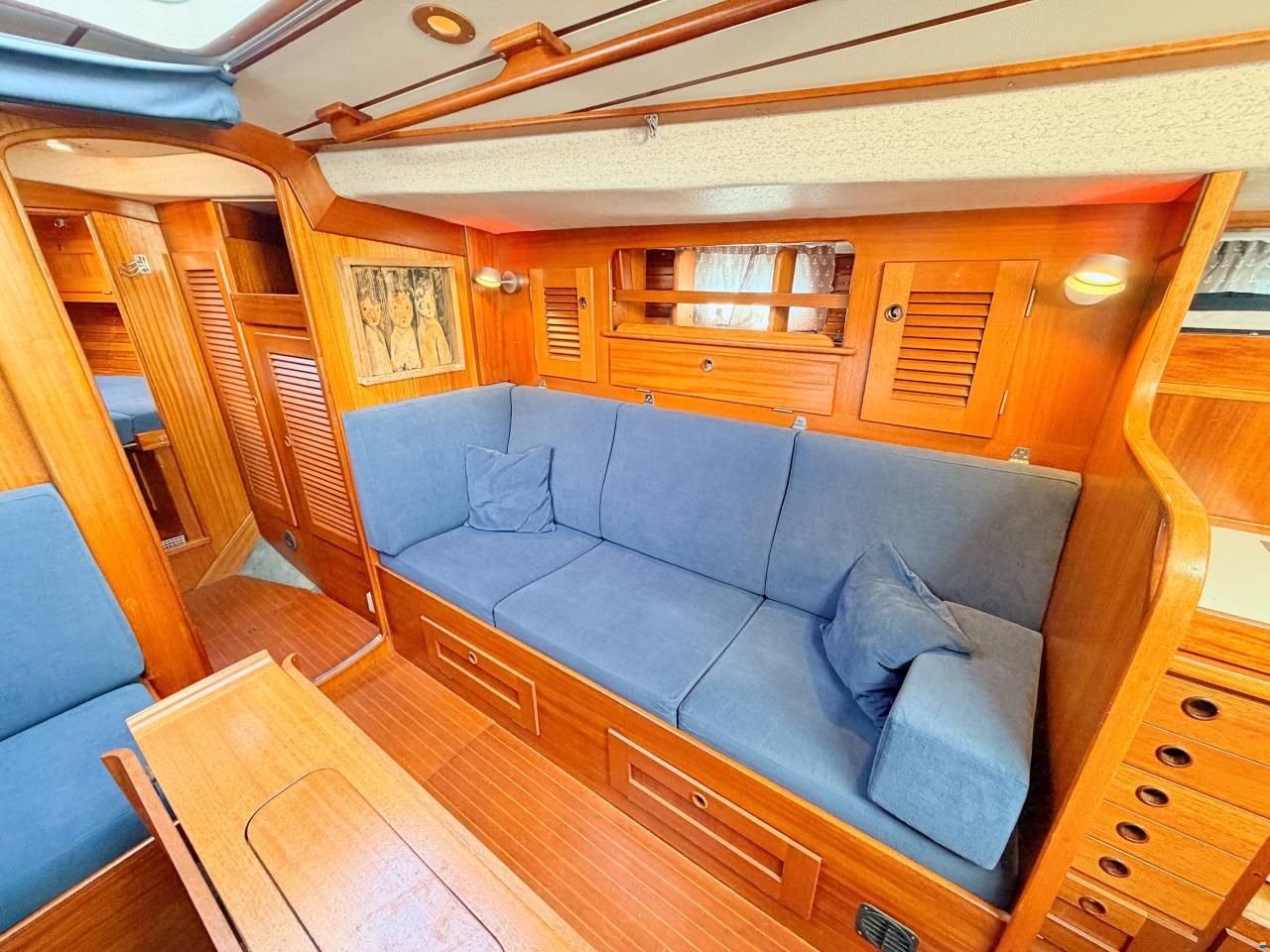 Hallberg-Rassy 382