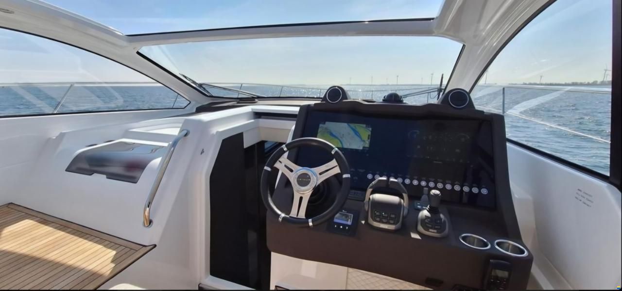 Atlantis 45