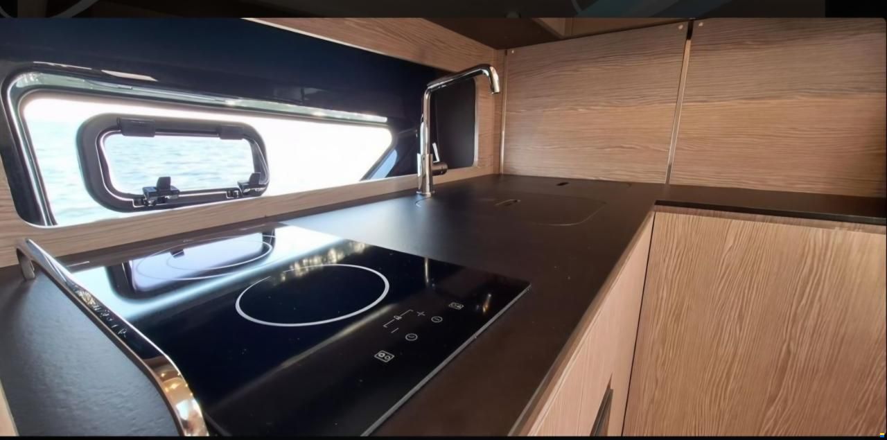 Atlantis 45