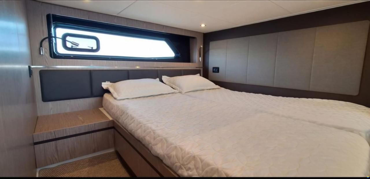Atlantis 45
